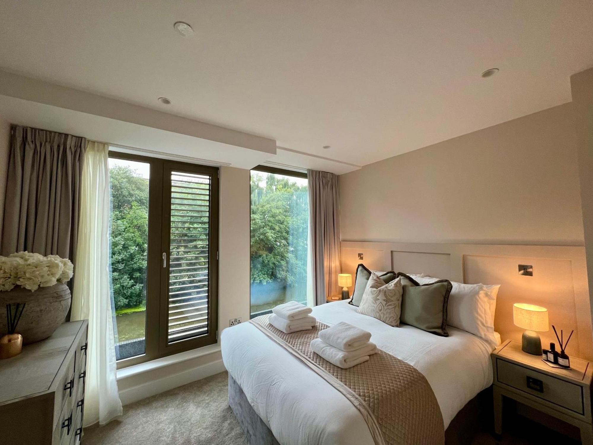 Ferienwohnung The Noir Blanc Retreat At Ryedale House York Exterior foto